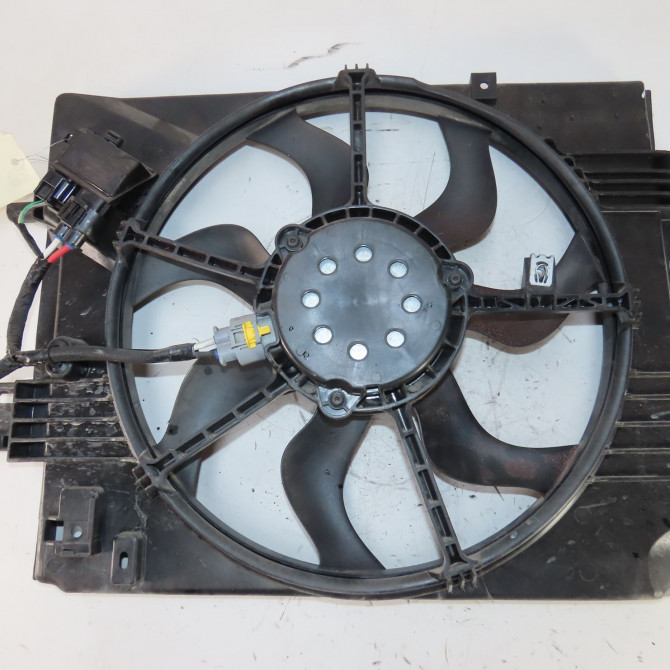 Moteur ventilateur radiateur occasion  Renault CLIO V (B7_) Tce 90 (b7mt) (2020)   214815462R  3