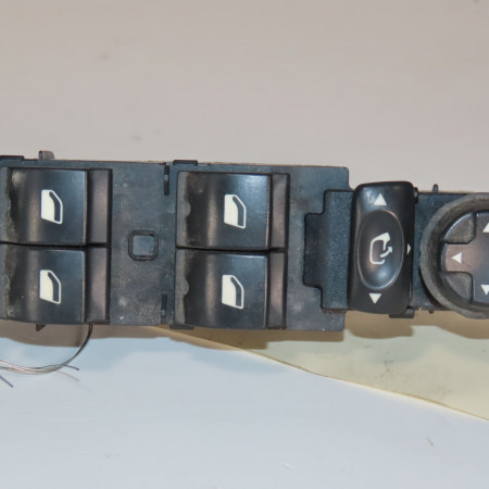 Commande lève-glace porte avant gauche occasion  Peugeot 2008 I (CU_) 1.6 bluehdi 100 (2015)   98242539ZD 