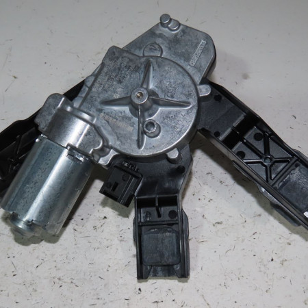 Moteur essuie-glace arrière occasion  Peugeot 308 II (LB_, LP_, LW_, LH_, L3_) 1.6 hdi 100 (2014-2021) 5 portes   9819523180 