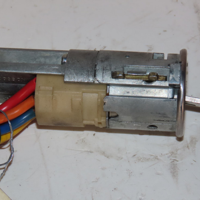 Antivol de direction occasion  Peugeot 106 I (1A, 1C) 1.5 d (1994-1996)   4162P3  2