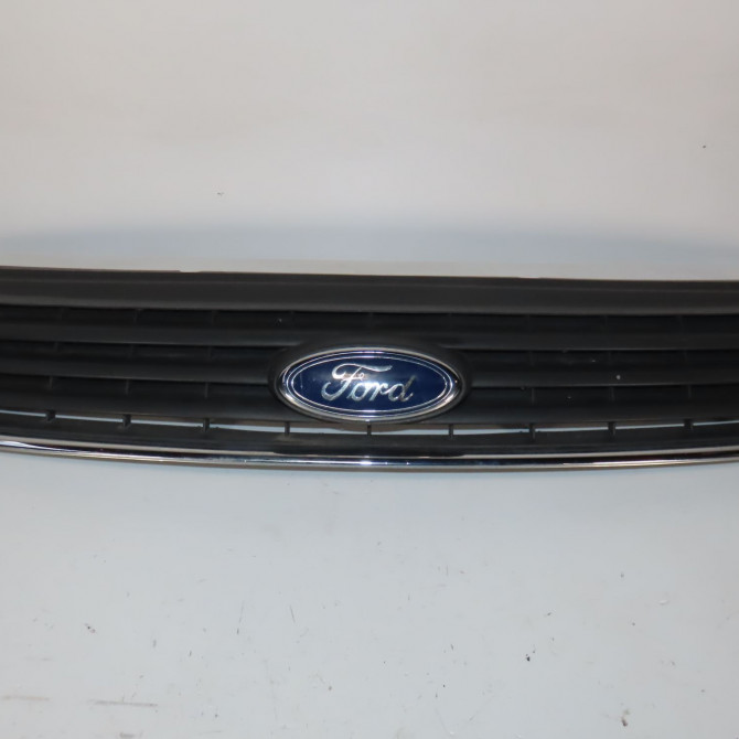 Calandre occasion  Ford KUGA I 2.0 tdci (2008-2012) 5 portes   1515015  1