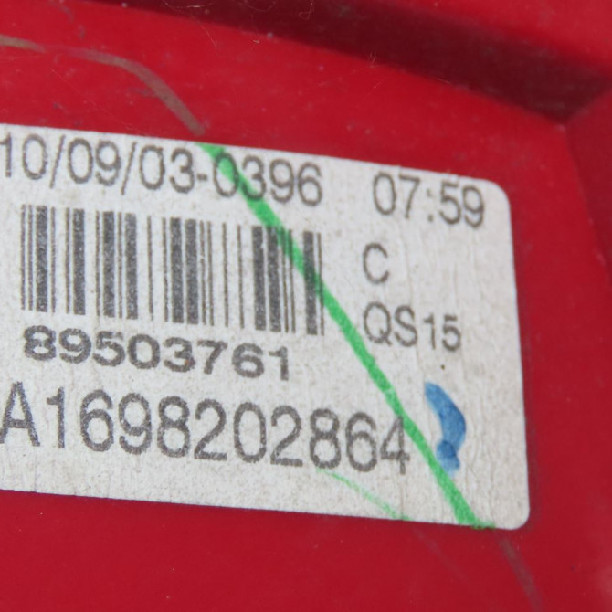 Feu arrière droit occasion  Mercedes-benz CLASSE A (W169) A 160 (169.031, 169.331) (2009-2012)   A1698202864  4