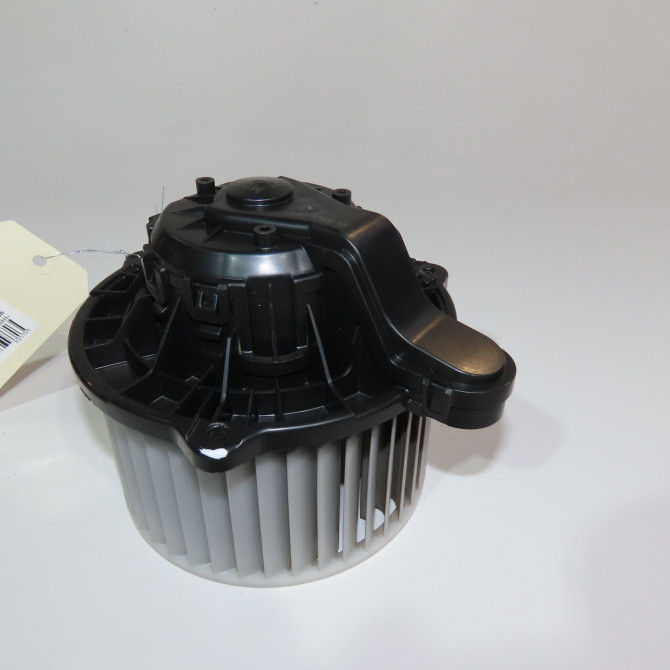 Moteur ventilateur chauffage occasion  Kia CEE'D (JD) 1.6 crdi 128 (2012-2018)   971133X000  1