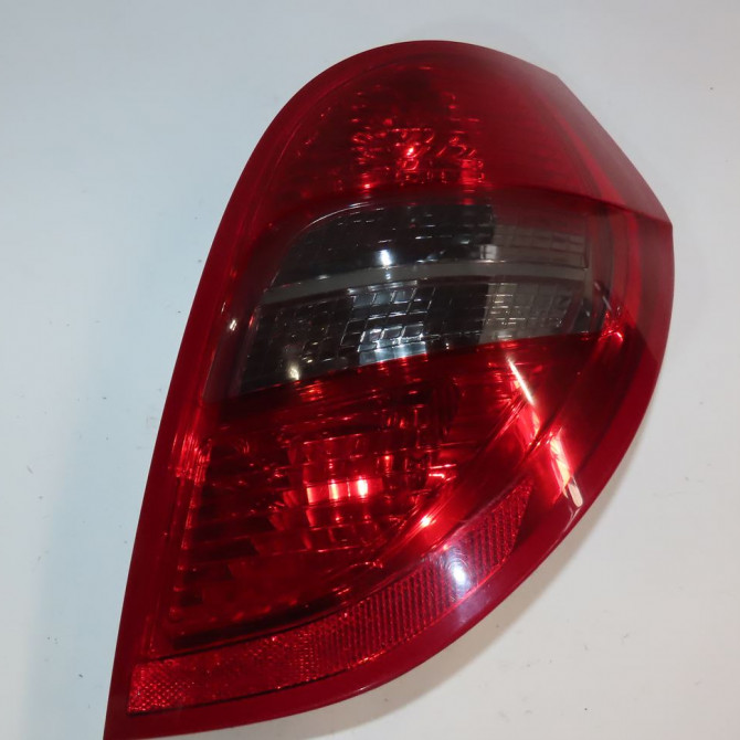 Feu arrière droit occasion  Mercedes-benz CLASSE A (W169) A 180 cdi (169.007, 169.307) (2004-2012) 5 portes   A1698203064  1