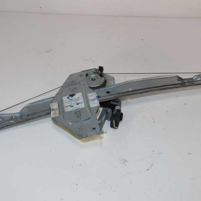 Mecanisme+moteur leve-glace avg occasion  Citroën C3 II (SC_) 1.6 hdi (2009-2016) 5 portes   9802617780  2