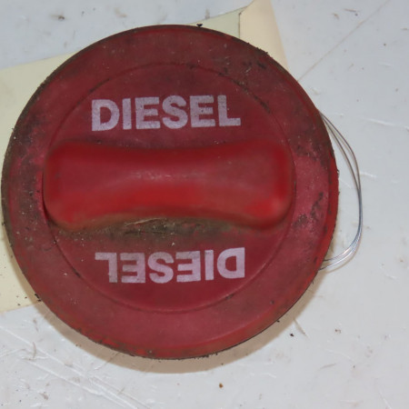 Bouchon reservoir a carburant occasion  Mercedes-benz CLASSE A (W169) A 180 cdi (169.007, 169.307) (2004-2012) 5 portes   220470060528 