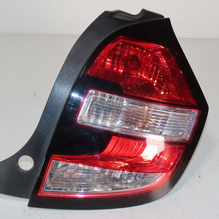 Feu arrière droit occasion  Renault TWINGO III (BCM_, BCA_) 1.0 sce 70 (bcmb) (2015) 5 portes   265501361R 