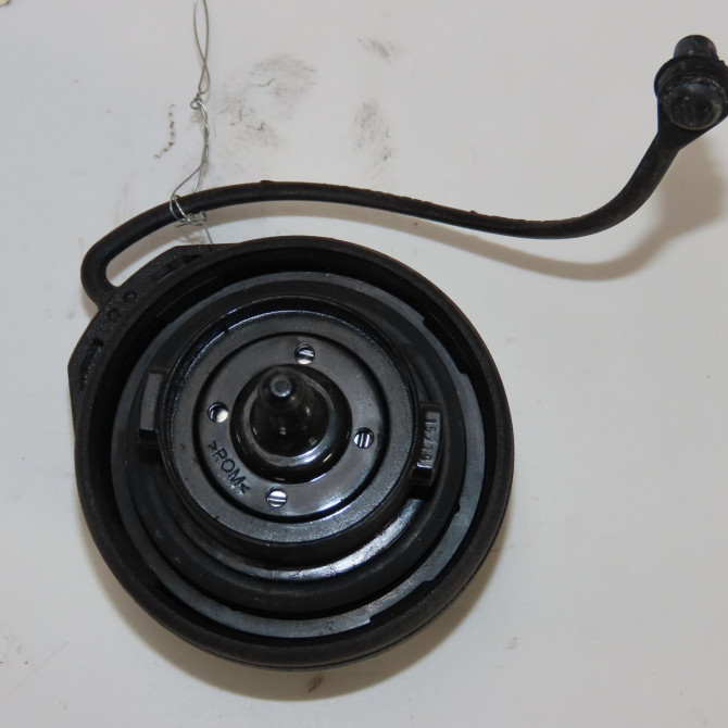 Bouchon reservoir a carburant occasion  Volkswagen vw POLO VI (AW1, BZ1, AE1) 1.6 tdi (2017-2019)   7N0201550G  2