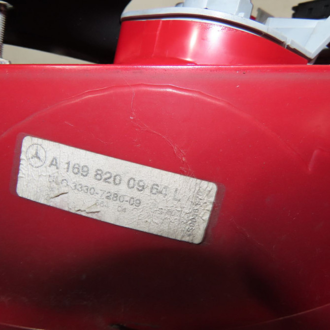 Feu arrière gauche occasion  Mercedes-benz CLASSE A (W169) A 200 turbo (169.034, 169.334) (2005-2012)   1698200964  2