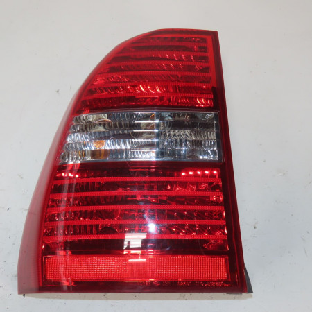 Feu arrière gauche occasion  Kia SPORTAGE II (JE_, KM) 2.0 crdi (2006-2010)   924011F011 