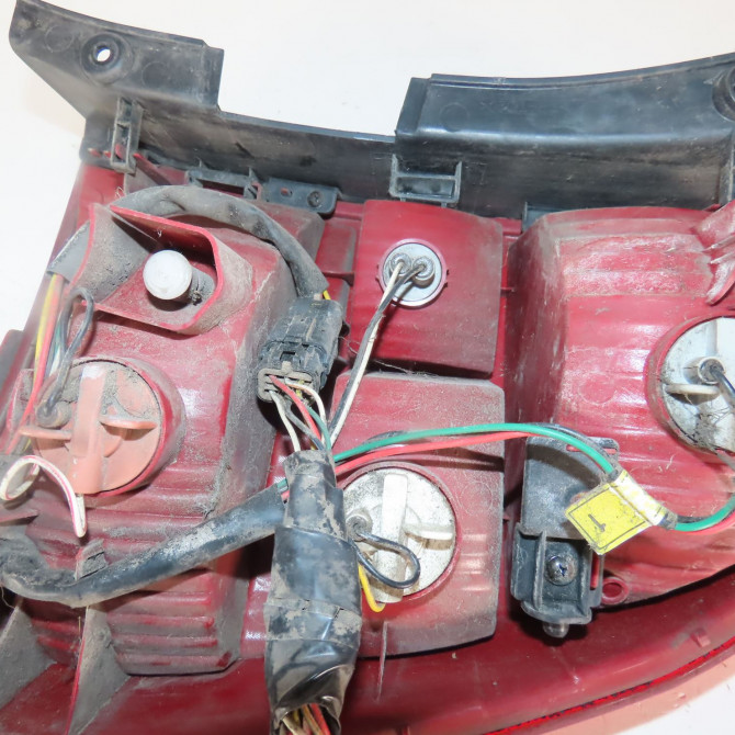 Feu arrière gauche occasion  Kia SPORTAGE II (JE_, KM) 2.0 crdi (2006-2010)   924011F011  6