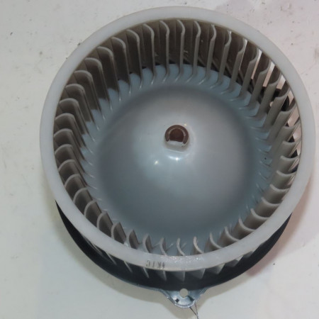 Moteur ventilateur chauffage occasion  Kia CARENS IV 1.7 crdi (2013)   971133X000 