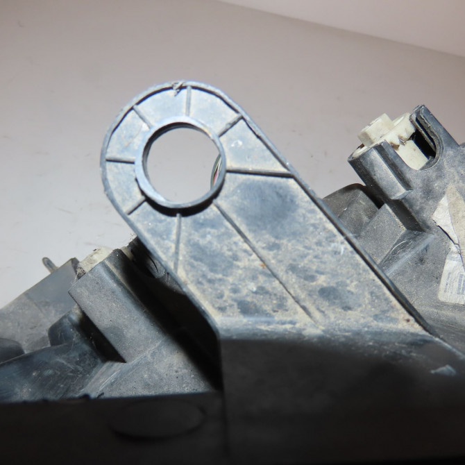 Phare droit occasion  Fiat GRANDE PUNTO (199_) 1.3 d multijet (2008)   51701594  3