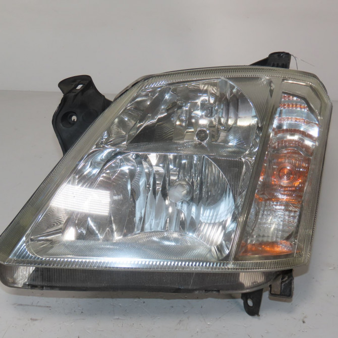 Phare gauche occasion  Opel MERIVA A Monospace (X03) 1.4 16v twinport (e75) (2004-2010)   93321052  1