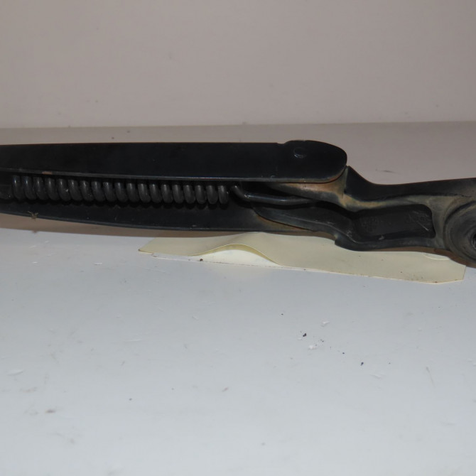 Bras essuie-glace avant gauche occasion  Fiat 500 (312_) 1.2 (312axa1a) (2007) 3 portes   735453760  2