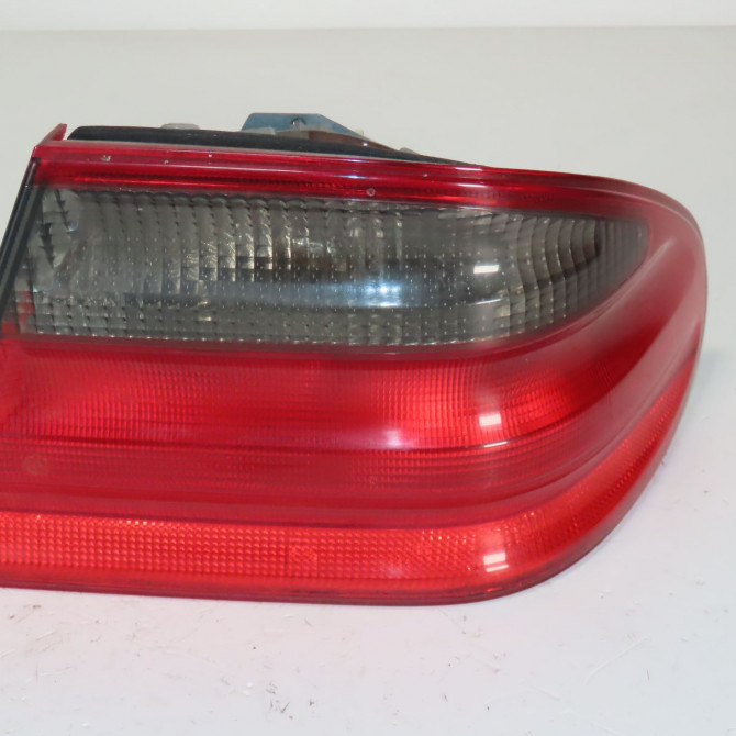 Feu arrière droit occasion  Mercedes-benz CLASSE E (W210) E 320 cdi (210.026) (1999-2002)   2108208264  1