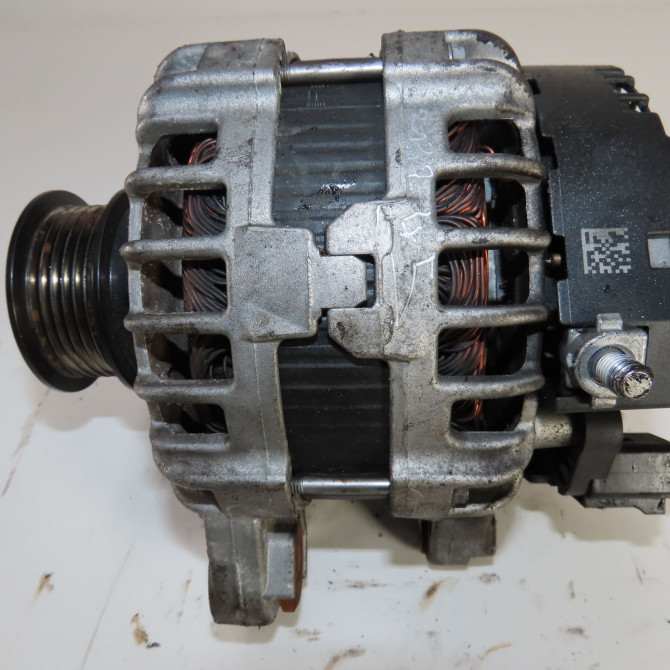 Alternateur occasion  Volvo V40 Cross Country (526) D2 (2012-2016)   30659580  4