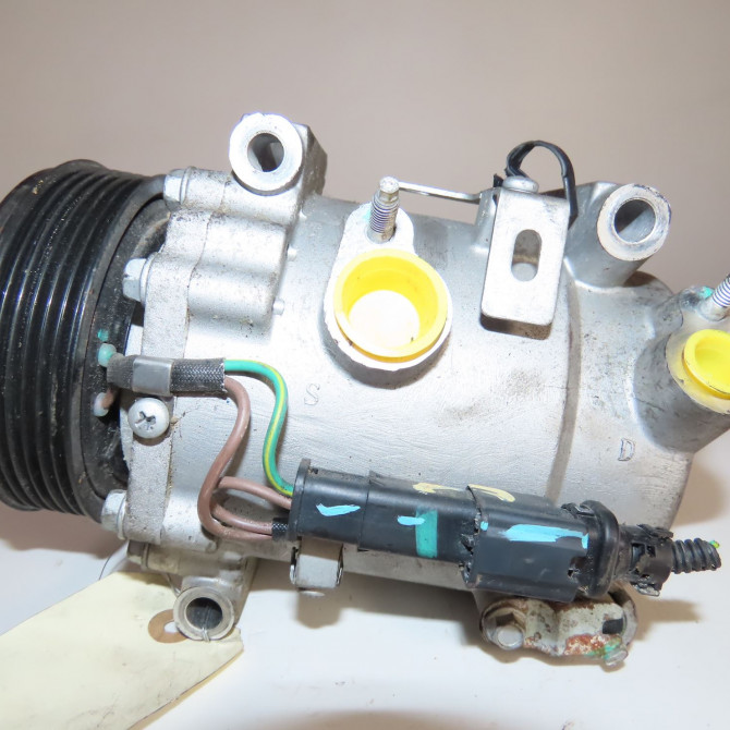 Compresseur air conditionne occasion  Peugeot 208 II (UB_, UP_, UW_, UJ_) 1.2 puretech 75 (2019)   9827596080  1