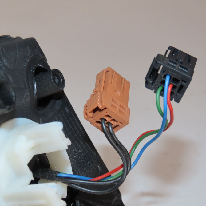 Retroviseur exterieur electrique droit occasion  Peugeot PARTNER TEPEE 1.6 hdi 90 (2010)   1679996180  6