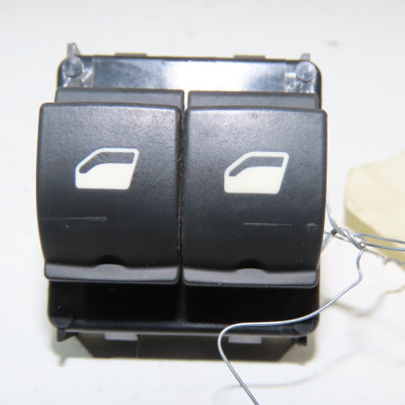 Commande lève-glace porte avant gauche occasion  Citroën C4 CACTUS 1.2 thp 110 (2014)   98106397ZD 