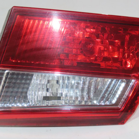 Feu arrière intérieur droit occasion  Renault LATITUDE (L70_) 2.0 dci 150 (l70h) (2011)   265500030R 