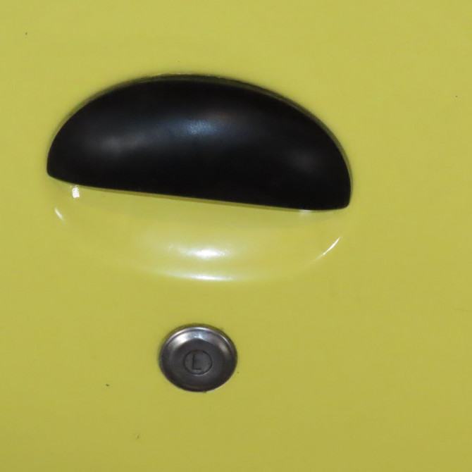 Porte avant droite occasion  Peugeot 107 (PM_, PN_) 1.0 (2005-2014) 3 portes   1612543180  4