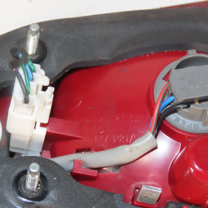 Feu arrière interieur gauche occasion  Hyundai SANTA FÉ II (CM) 2.2 crdi 4x4 (2006-2009)   924502B000  3