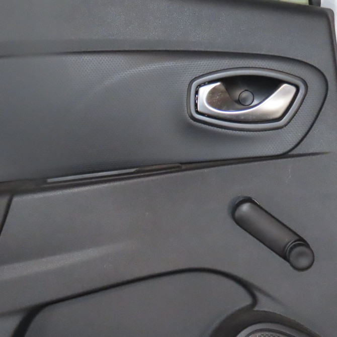 Porte arrière gauche occasion  Renault CLIO IV (BH_) 1.5 dci 75 (2012) 5 portes   821016892R  3