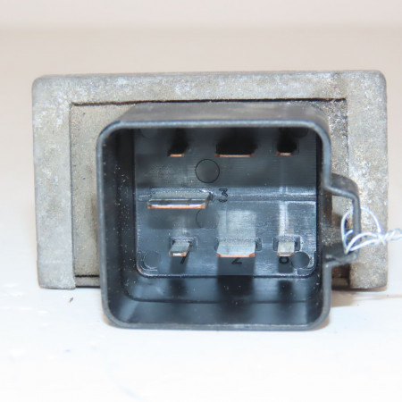 Boitier de préchauffage occasion  Renault CLIO II (BB_, CB_) 1.5 dci (b/cb07) (2001-2009) 3 portes   7700115078 