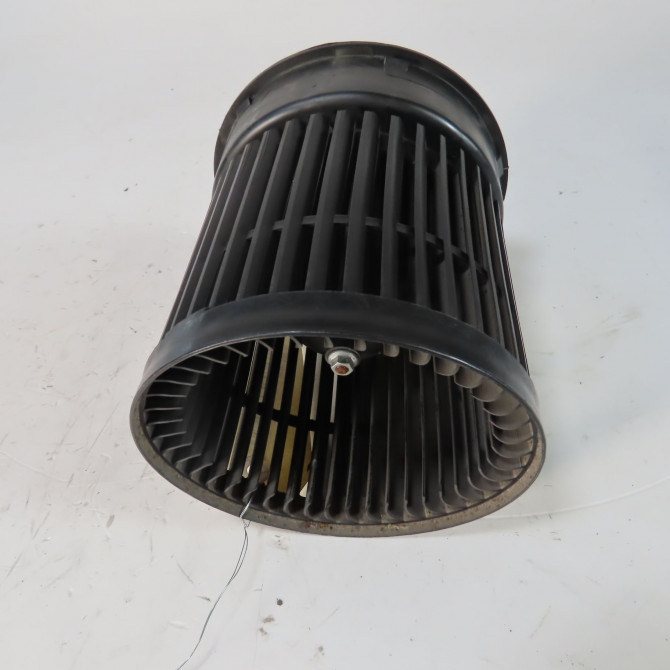 Moteur ventilateur chauffage occasion  Nissan QASHQAI II SUV (J11, J11_) 1.6 dci (2013)   272264EM3B  3