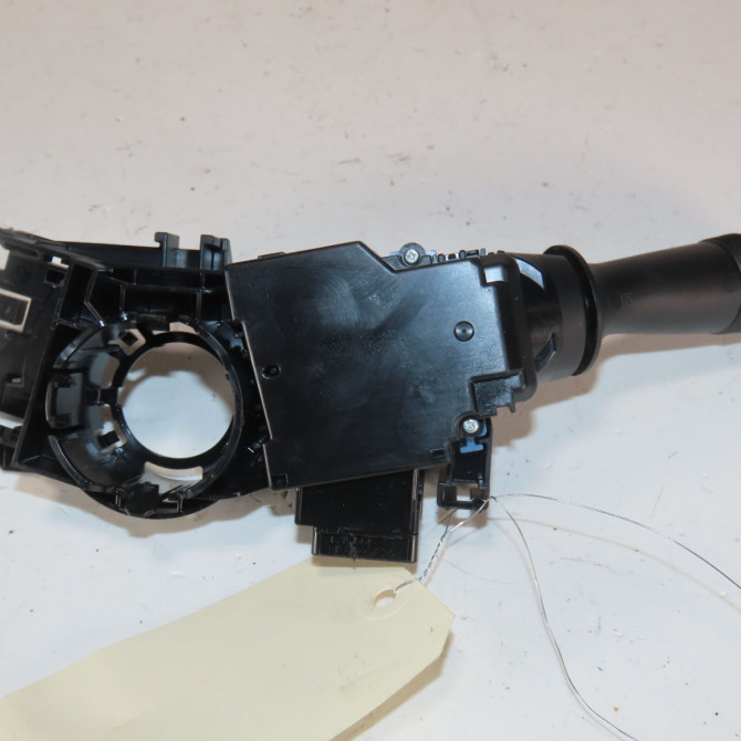 Commande eclairage occasion  Toyota RAV 4 IV (_A4_) 2.5 hybrid (ava42_) (2015-2018)   8414033250  2