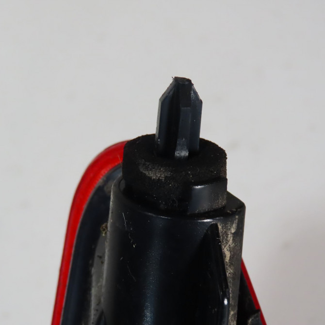 Feu arrière droit occasion  Peugeot 2008 I (CU_) 1.6 bluehdi 120 (2014) 5 portes   9826730380  6