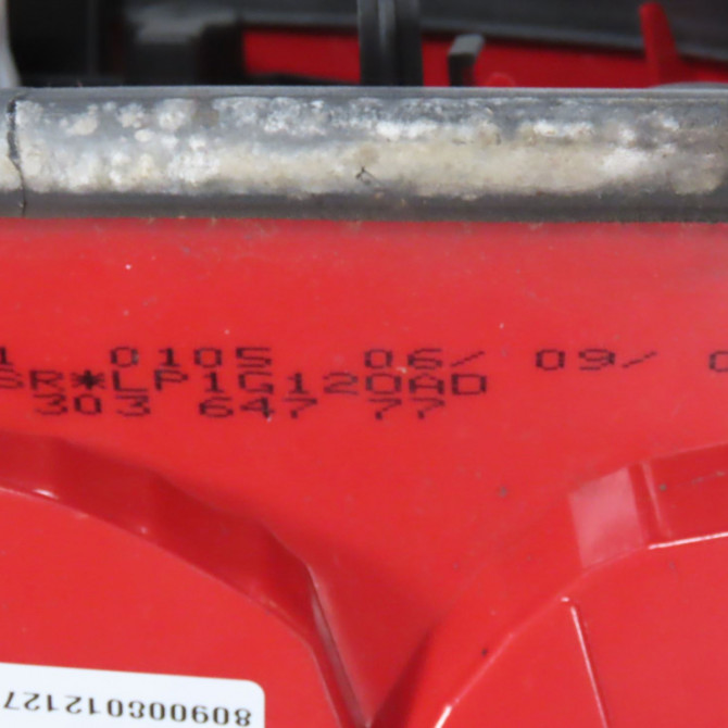 Feu arrière droit occasion  Peugeot 406 (8B) 2.2 (2000-2004)   6351L5  4