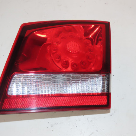 Feu arrière intérieur droit occasion  Fiat FREEMONT (345_) 2.0 jtd 4x4 (2011)   68078516AD 