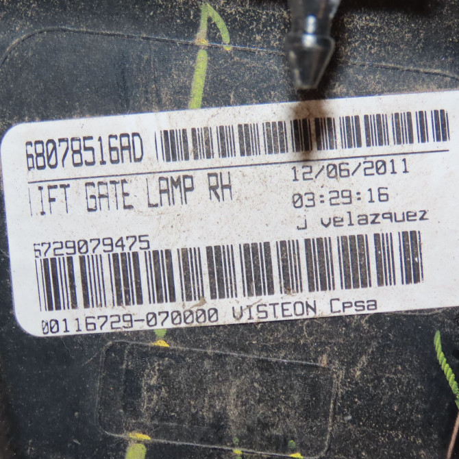 Feu arrière intérieur droit occasion  Fiat FREEMONT (345_) 2.0 jtd 4x4 (2011)   68078516AD  2