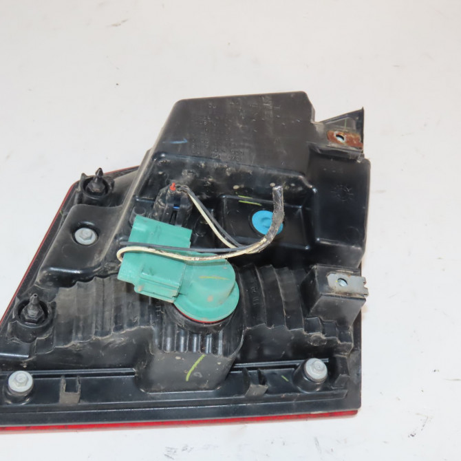 Feu arrière interieur gauche occasion  Fiat FREEMONT (345_) 2.0 jtd 4x4 (2011)   68078517AD  3