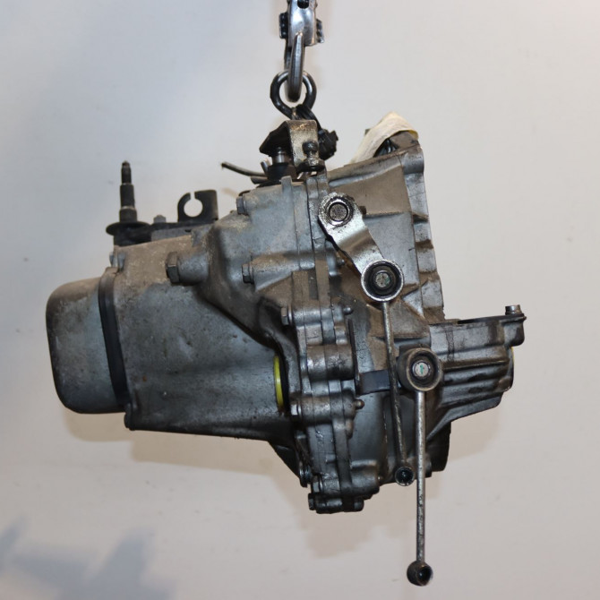 Boîte à vitesse mecanique occasion  Peugeot 206+ (2L_, 2M_) 1.4 i (2lkfwa, 2mkfwa) (2009-2013) 3 portes   20CQ83  5