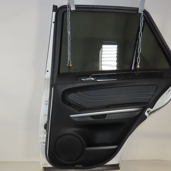 Porte arrière droite occasion  Mercedes-benz CLASSE M (W164) Ml 350 cdi 4-matic (164.125, 164.124) (2009-2011)   1647300805  2