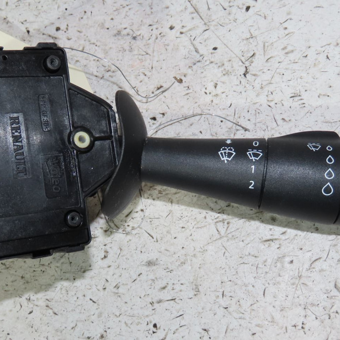 Commande essuie glace occasion  Renault CAPTUR I (J5_, H5_) 0.9 tce 90 (2013) 5 portes   8201168013  1