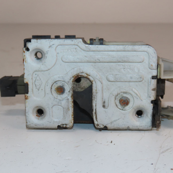 Serrure porte arg occasion  Renault CLIO II (BB_, CB_) 1.5 dci (b/c2j) (2004-2012)   8200350436  1