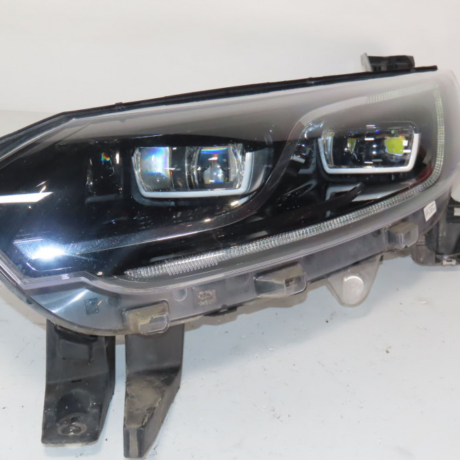 Phare gauche occasion  Renault ESPACE V (JR_) 1.6 dci 160 (2015)   260608819R  1