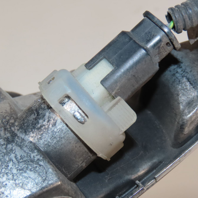 Feu brouillard central arrière occasion  Peugeot 208 II (UB_, UP_, UW_, UJ_) 1.5 bluehdi 100 (2019)   9674308980  6