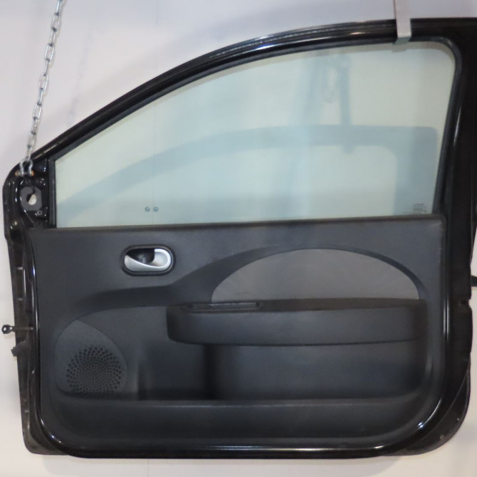 Porte avant droite occasion  Renault TWINGO II (CN0_) 1.2 16v (cn04, cn0a, cn0b) (2007-2014) 3 portes   801008682R  2