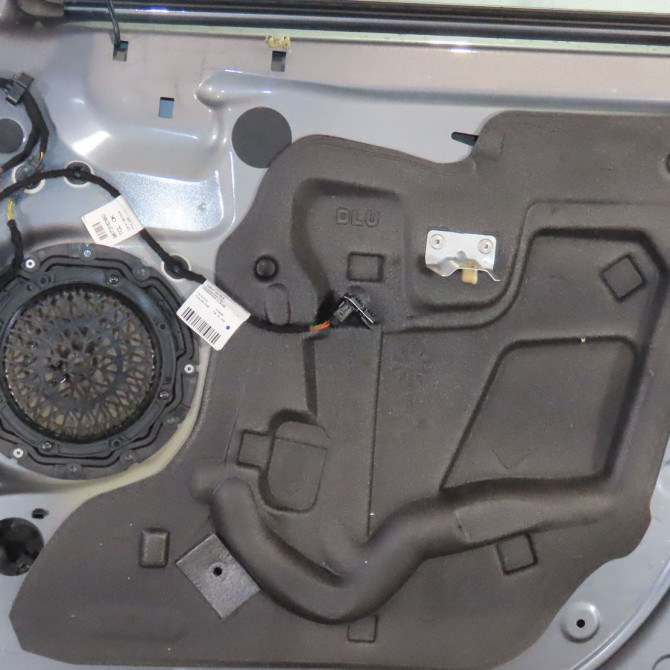 Porte avant droite occasion  Citroën C3 PICASSO (SH_) 1.6 hdi 90 (2010) 5 portes   9004AW  4