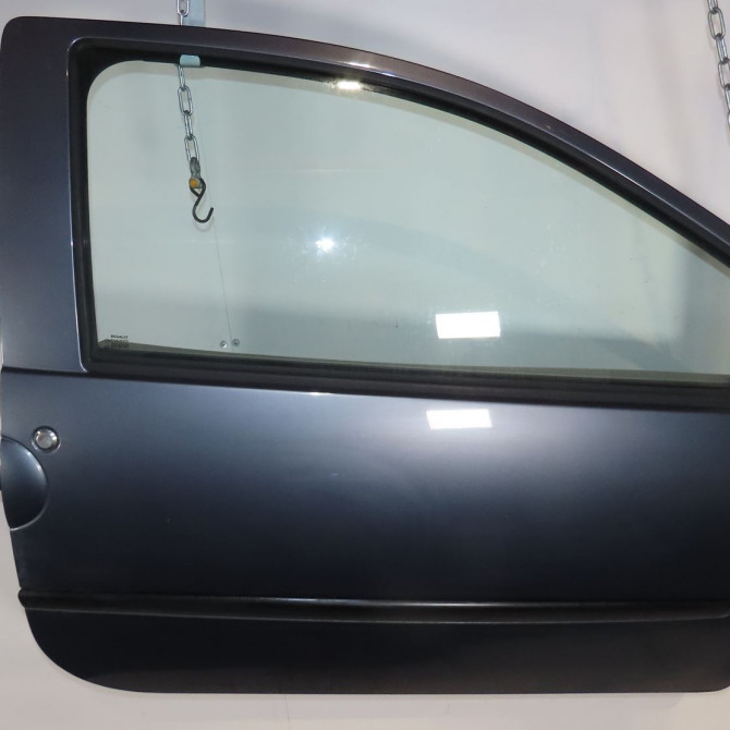 Porte avant droite occasion  Renault TWINGO II (CN0_) 1.2 (cn0d) (2007-2014) 3 portes   801008682R  1