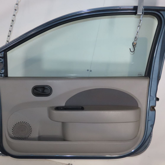 Porte avant droite occasion  Renault TWINGO II (CN0_) 1.2 (cn0d) (2007-2014) 3 portes   801008682R  2