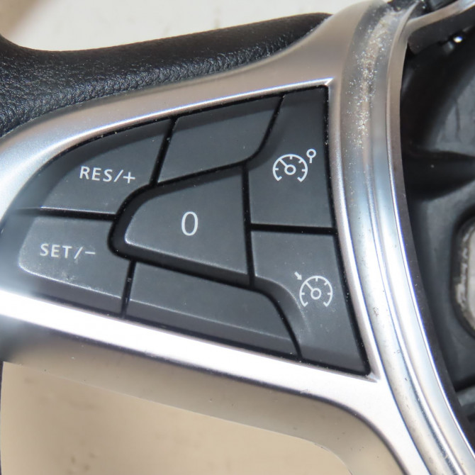 Volant de direction occasion  Renault EXPRESS Camionnette/Monospace 1.5 blue dci 95 (f6ab) (2021)   484007251R  3