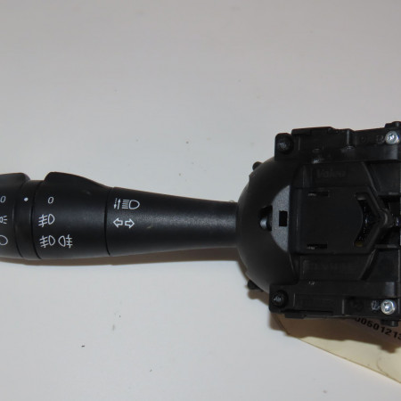 Commande essuie glace occasion  Renault CLIO IV (BH_) 1.5 dci 75 (2012) 5 portes   8201168013 