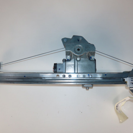 Mecanisme+moteur leve-glace avg occasion  Renault EXPRESS Camionnette/Monospace 1.5 blue dci 95 (f6ab) (2021)   807211445R 