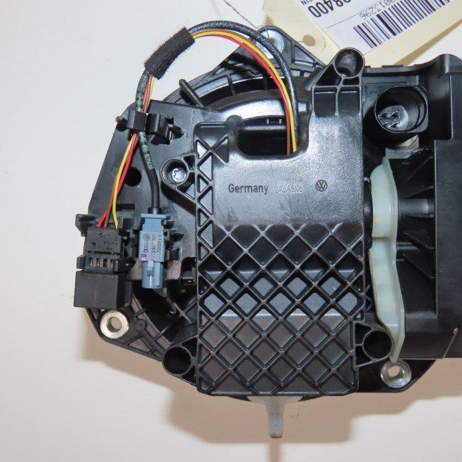 Poignee ext hayon occasion  Volkswagen vw POLO VI (AW1, BZ1, AE1) 1.0 tsi (2017)   2G0827469TDPJ  2